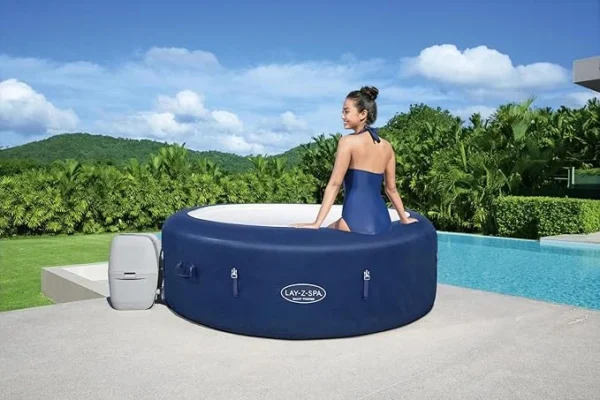 Lay-Z-Spa Saint Tropez 4-6 Person Inflatable Hot Tub